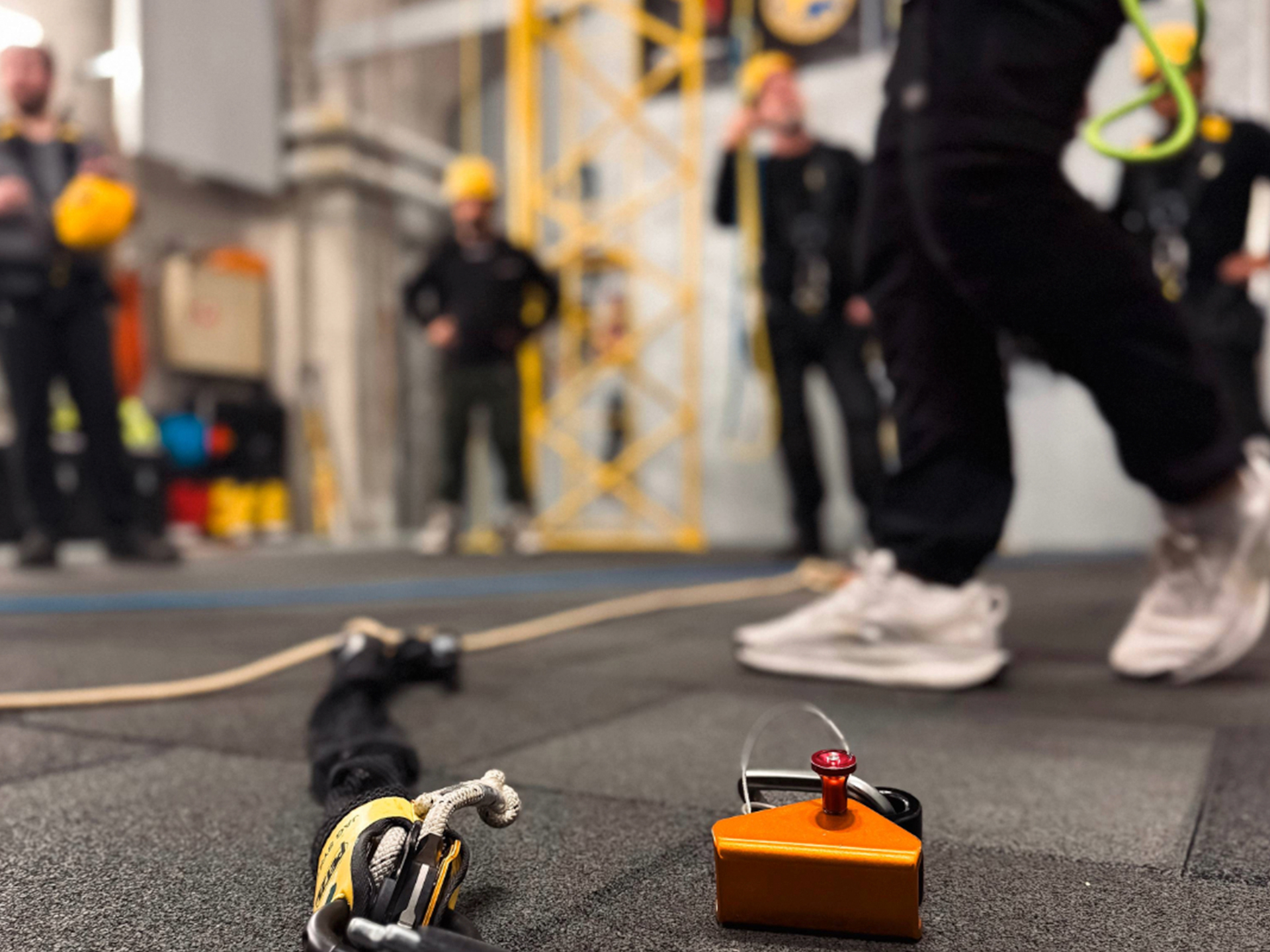 Stärk säkerheten på höjd i februari